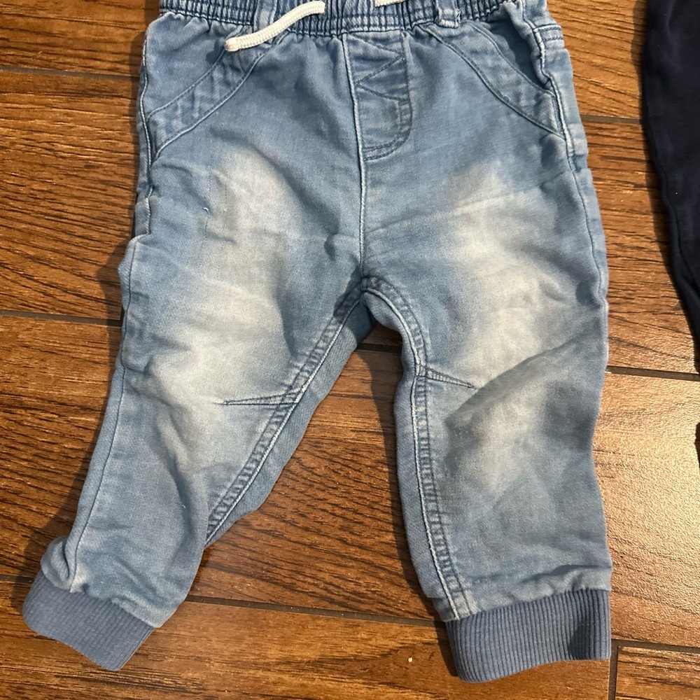 Set of 4 pants toddler 12-18 months
